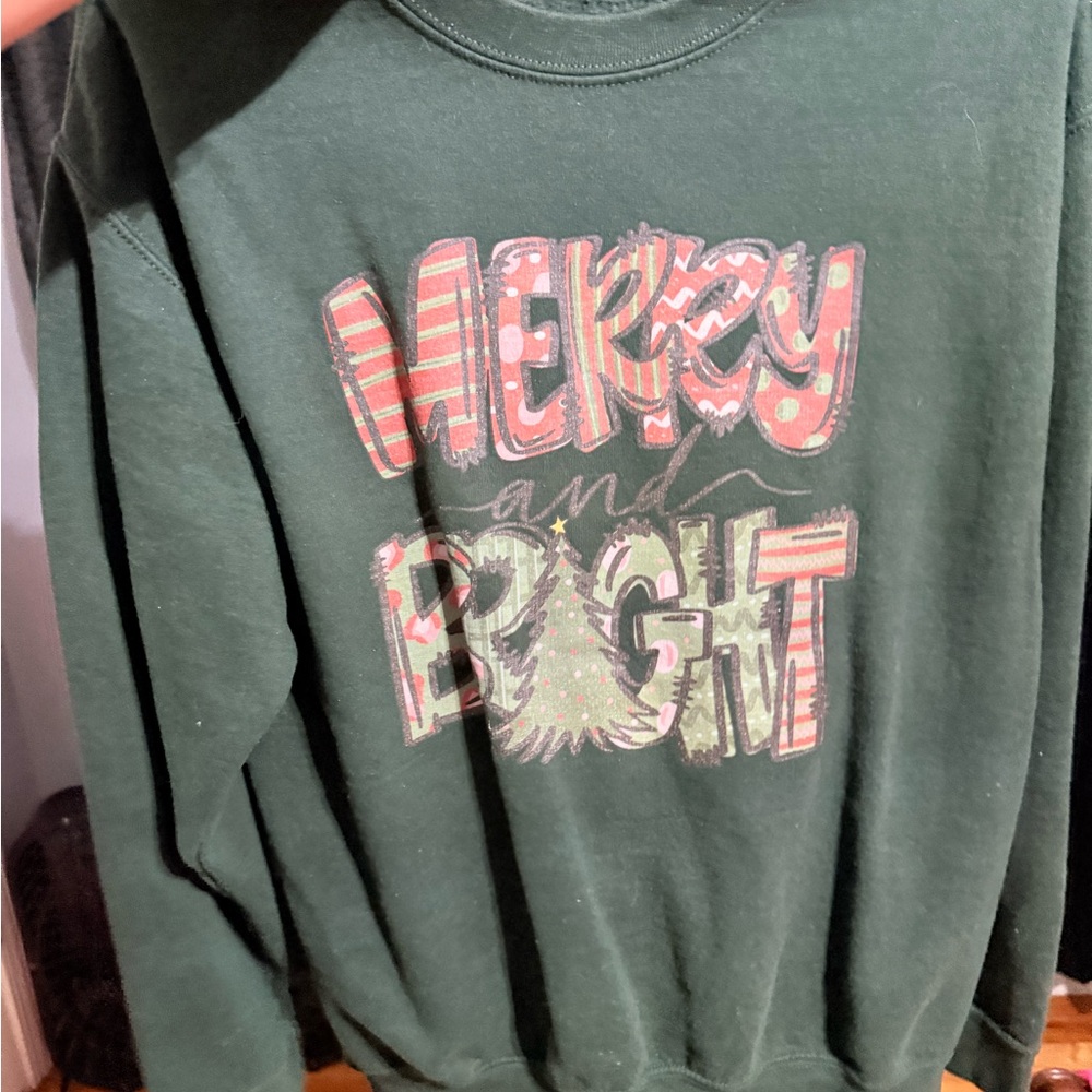 Green 'Merry and Bright' Sweatshirt